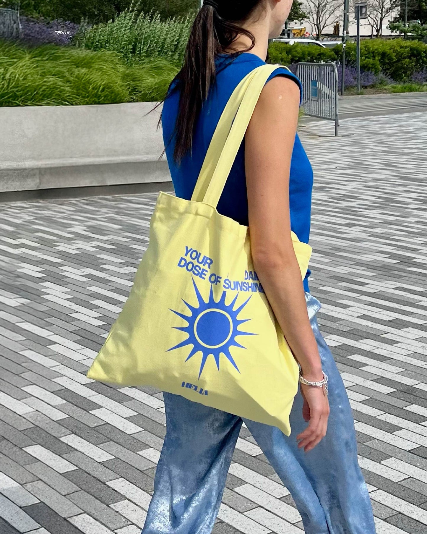 Helia Tote Bag – Summer Edition